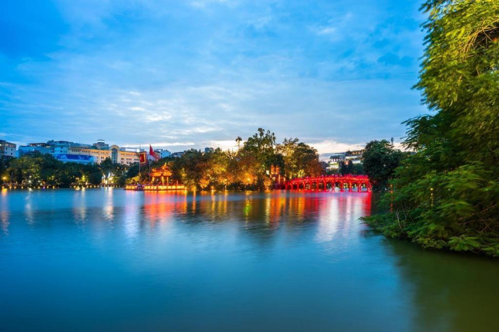 Hanoi Serenity Hotel 2 Екстер'єр фото