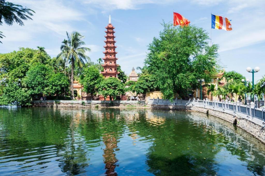 Hanoi Serenity Hotel 2 Екстер'єр фото